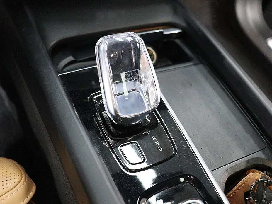Volvo XC60 2021 из KR, фото 8