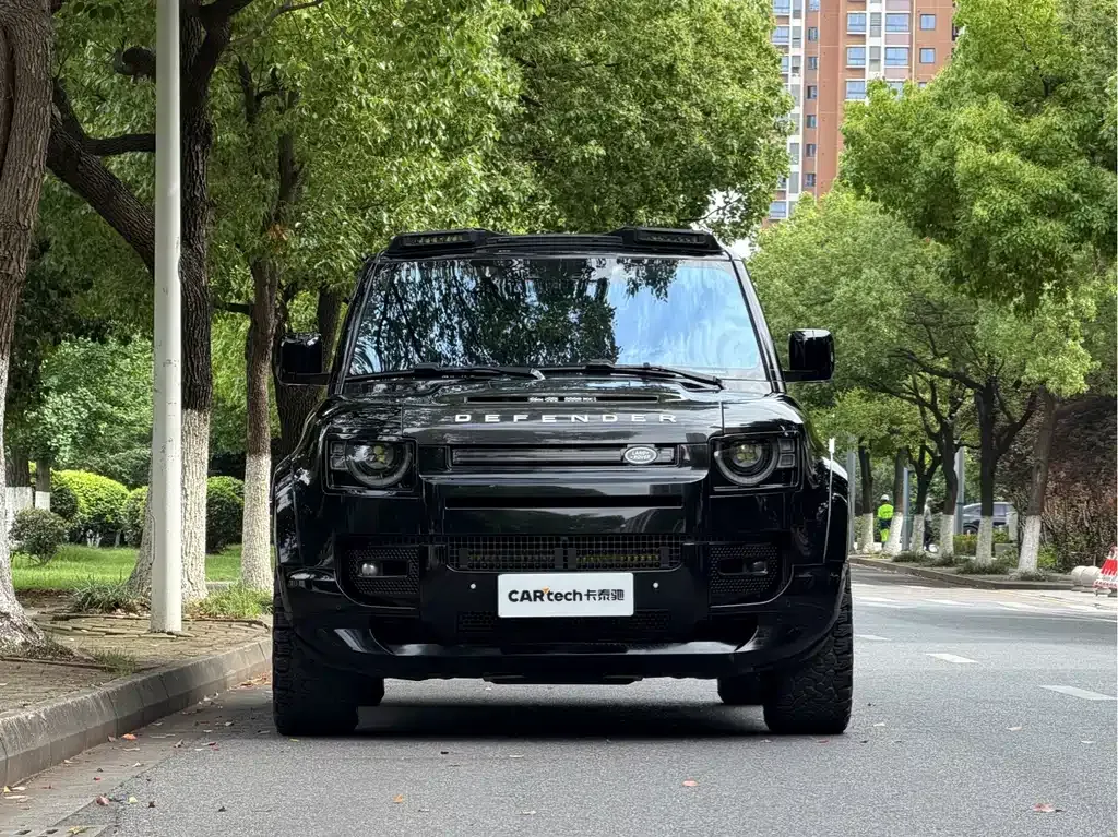 Land Rover Defender — фото 8