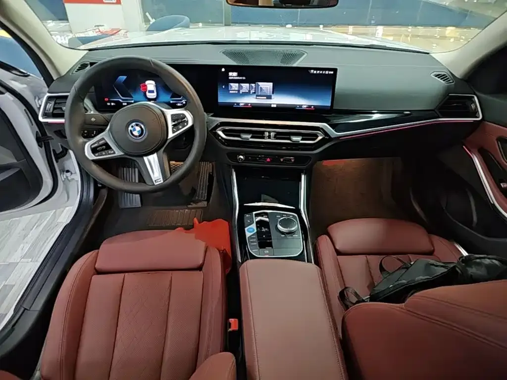 BMW i3 — фото 8