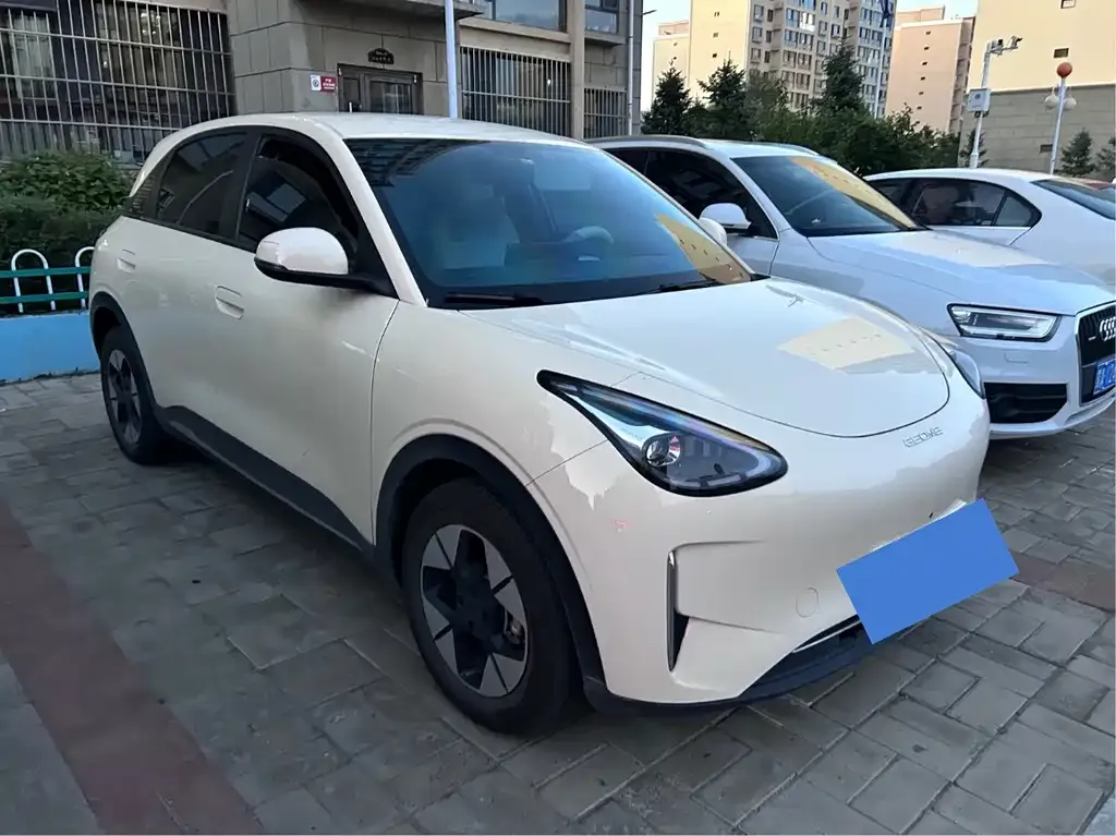 Geely Starburst — фото 3