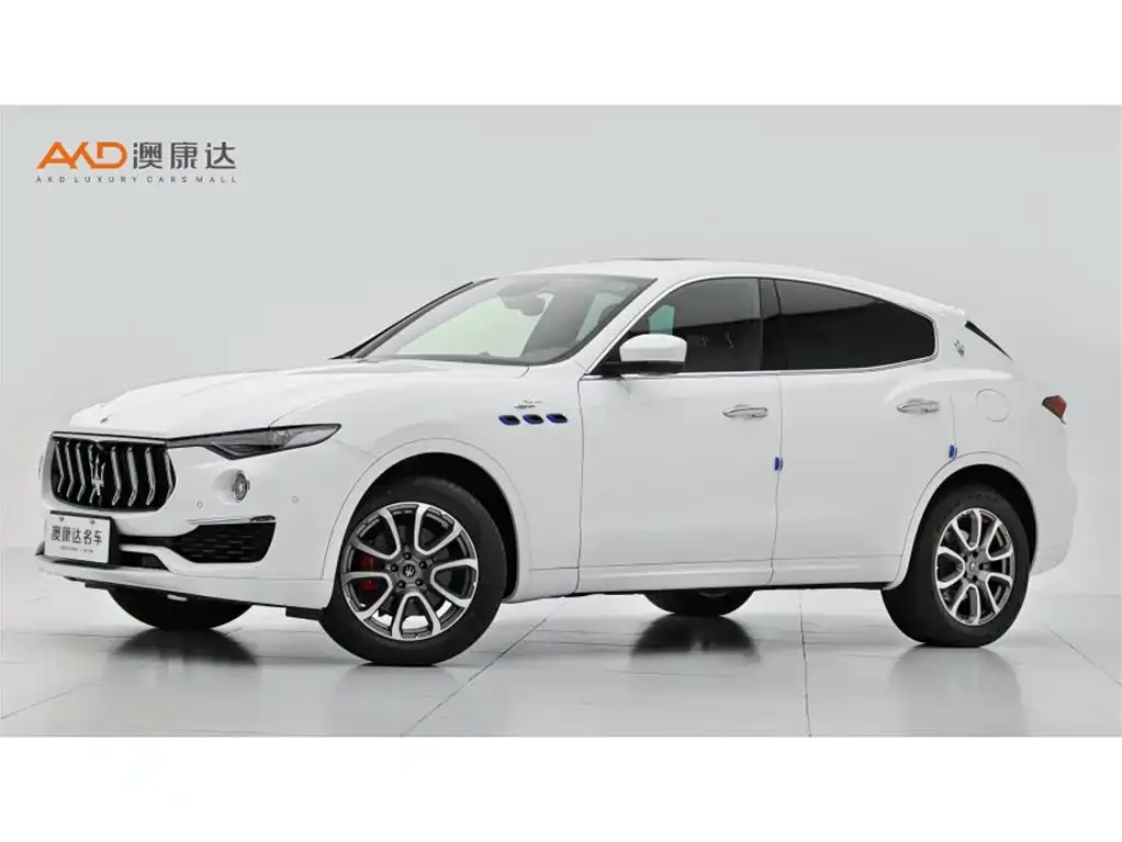 Maserati Levante — фото 1