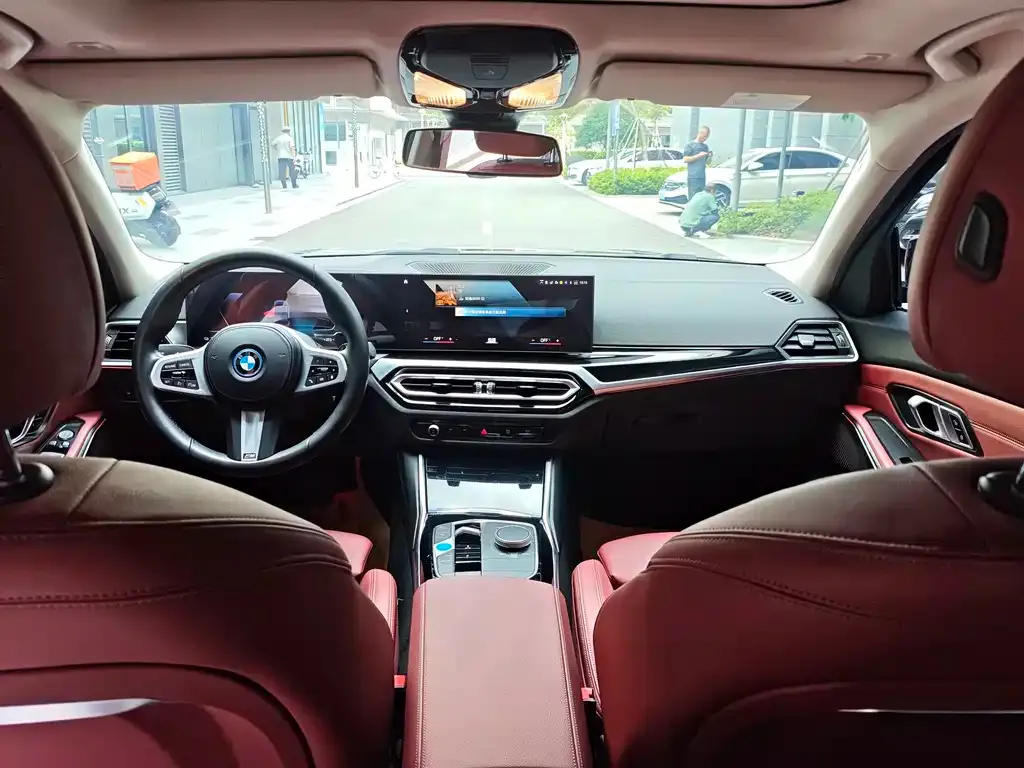 BMW i3 — фото 3