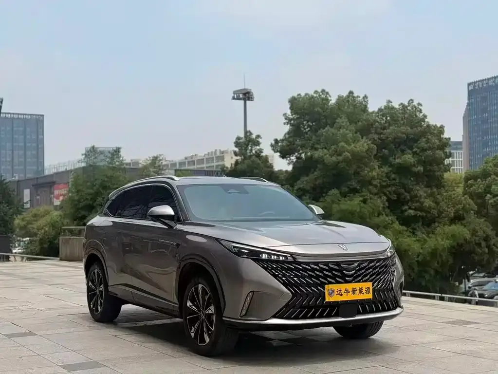 Roewe RX5 New Energy — фото 2