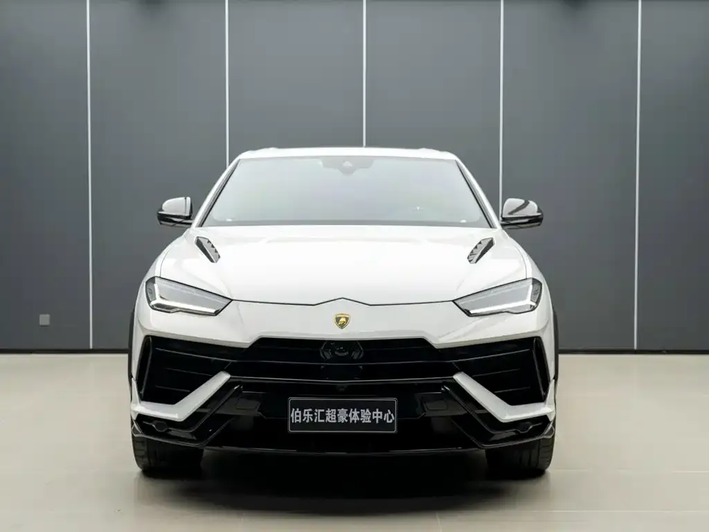 Lamborghini Urus — фото 2