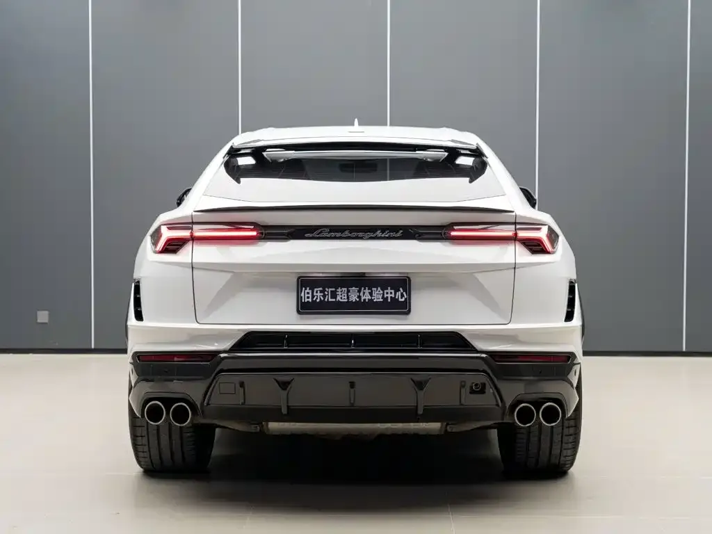 Lamborghini Urus — фото 3