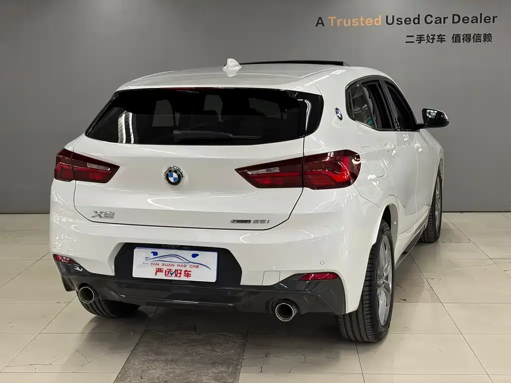 BMW X2 — фото 9