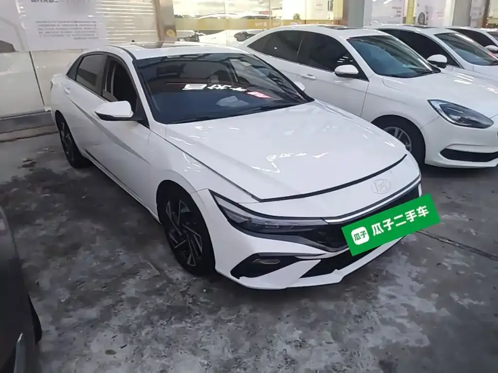 Hyundai Elantra 2023 из CN, фото 6