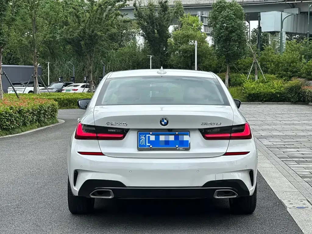BMW 3 Series — фото 10