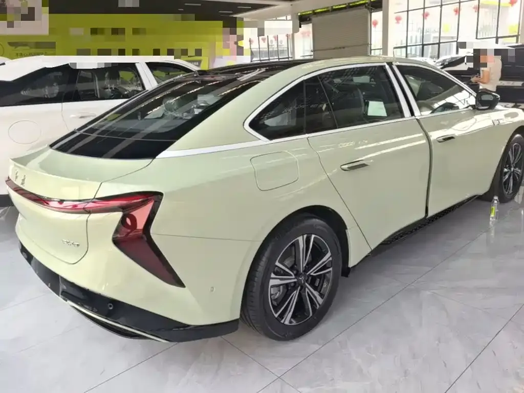 Hongqi EH7 2026 из CN, фото 4