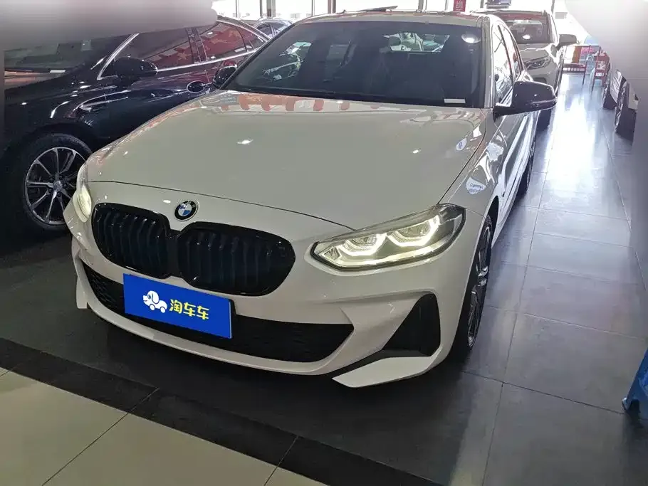 BMW 1 Series — фото 1