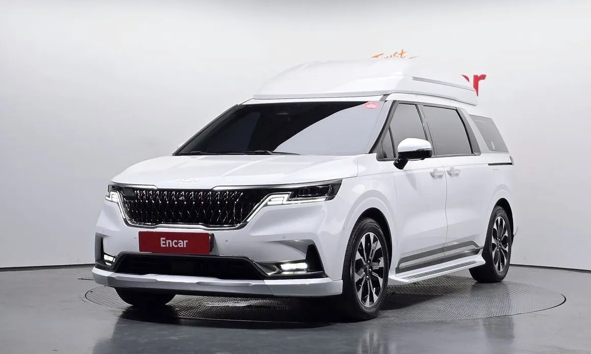Kia Carnival — фото 1