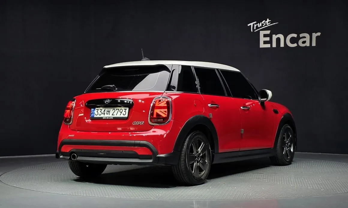 Mini Cooper 2023 из KR, фото 2