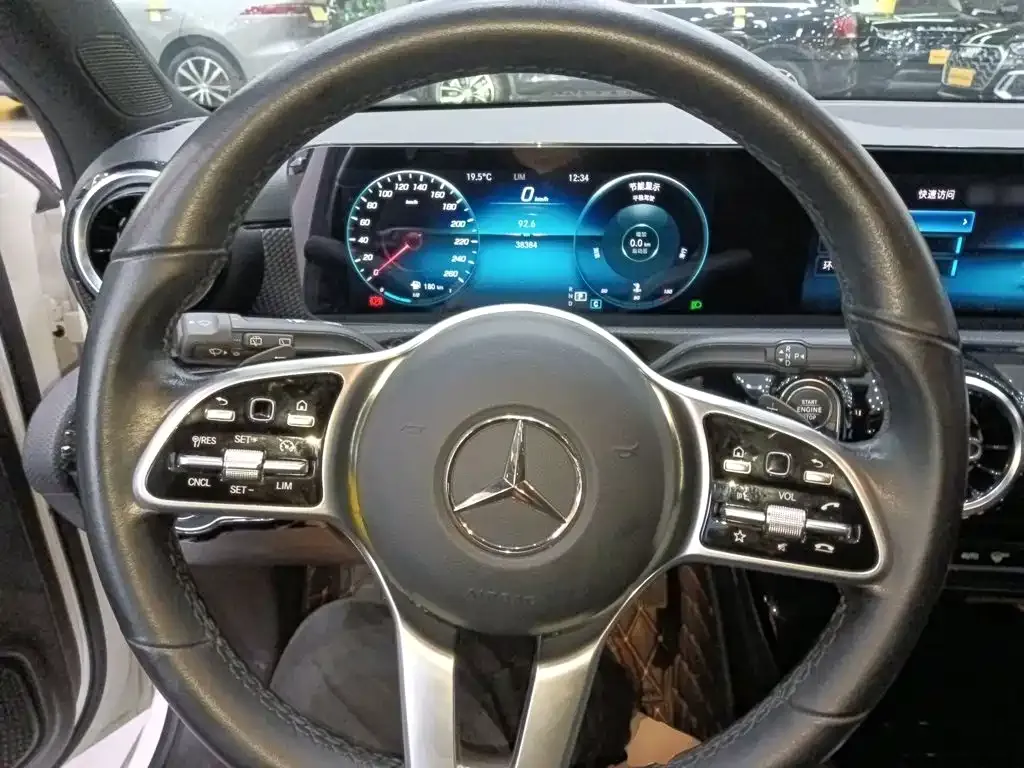 Mercedes-Benz A-Class (Import) — фото 5