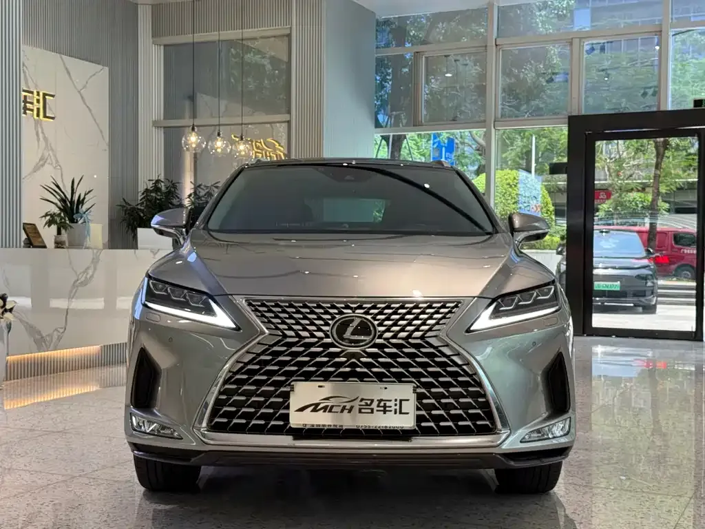 Lexus RX — фото 10