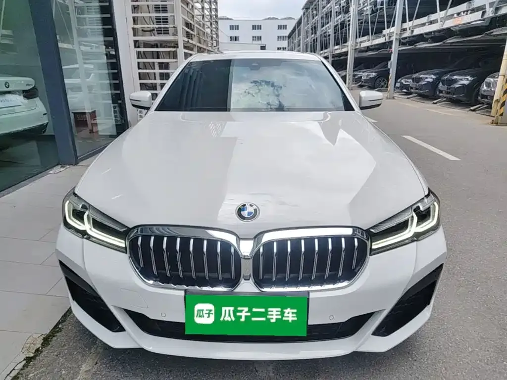 BMW 5 Series (Import) — фото 3