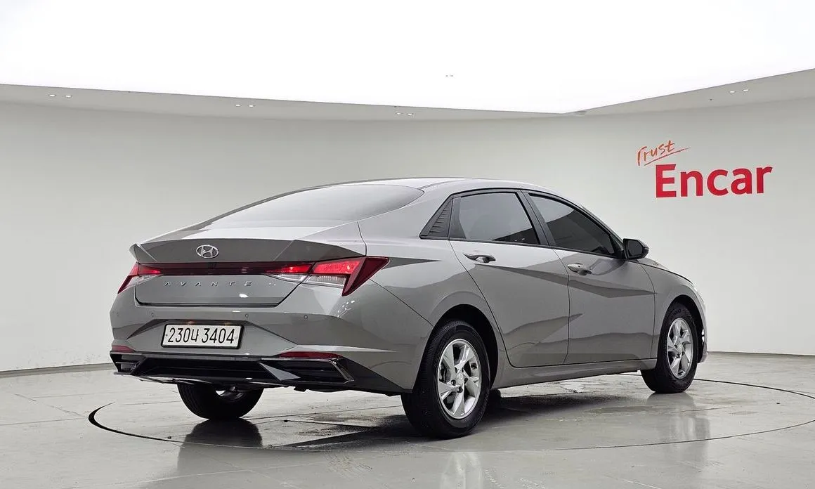 Hyundai AVANTE 2021 из KR, фото 2