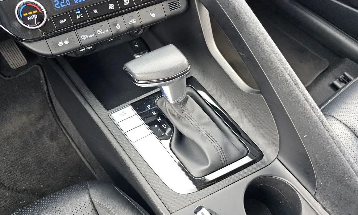 Hyundai AVANTE 2021 из KR, фото 6
