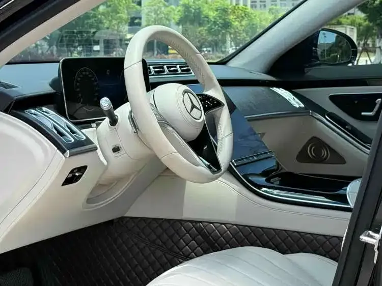 Mercedes-Benz S-Class — фото 2