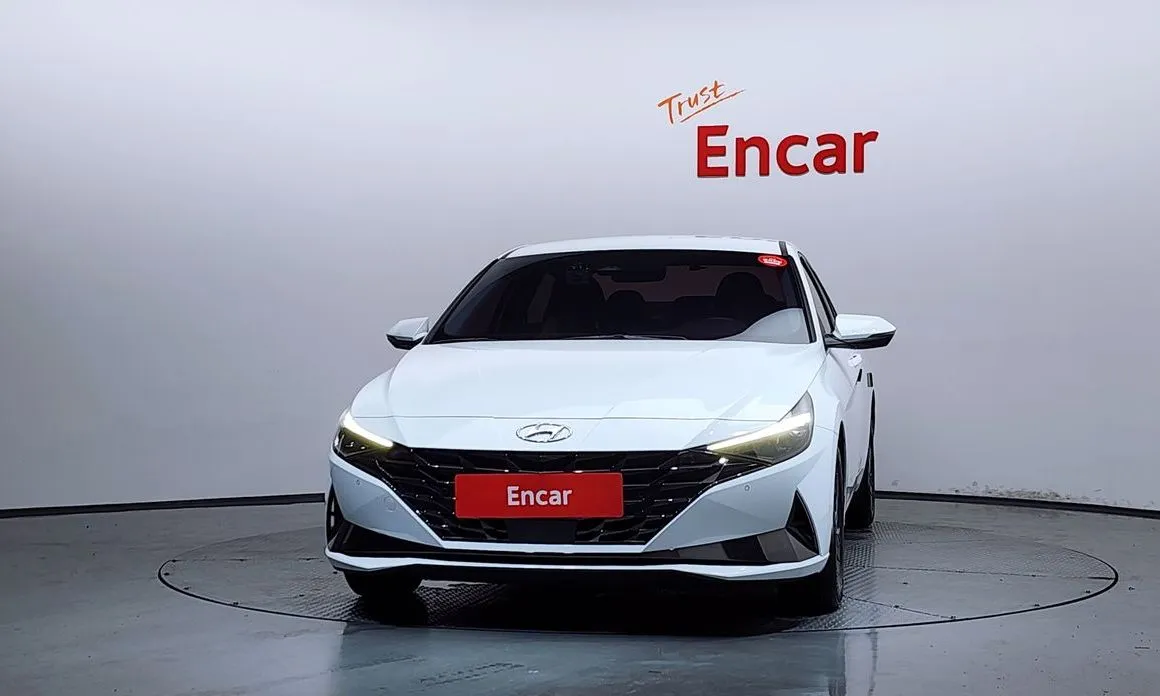 Hyundai AVANTE — фото 2