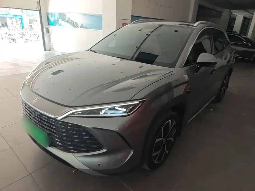 BYD L DM-i — фото 7