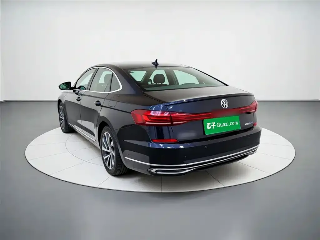 Volkswagen 帕萨特插电混动 — фото 7