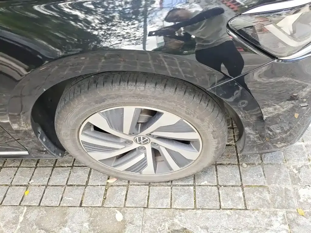 Volkswagen 帕萨特插电混动 — фото 10