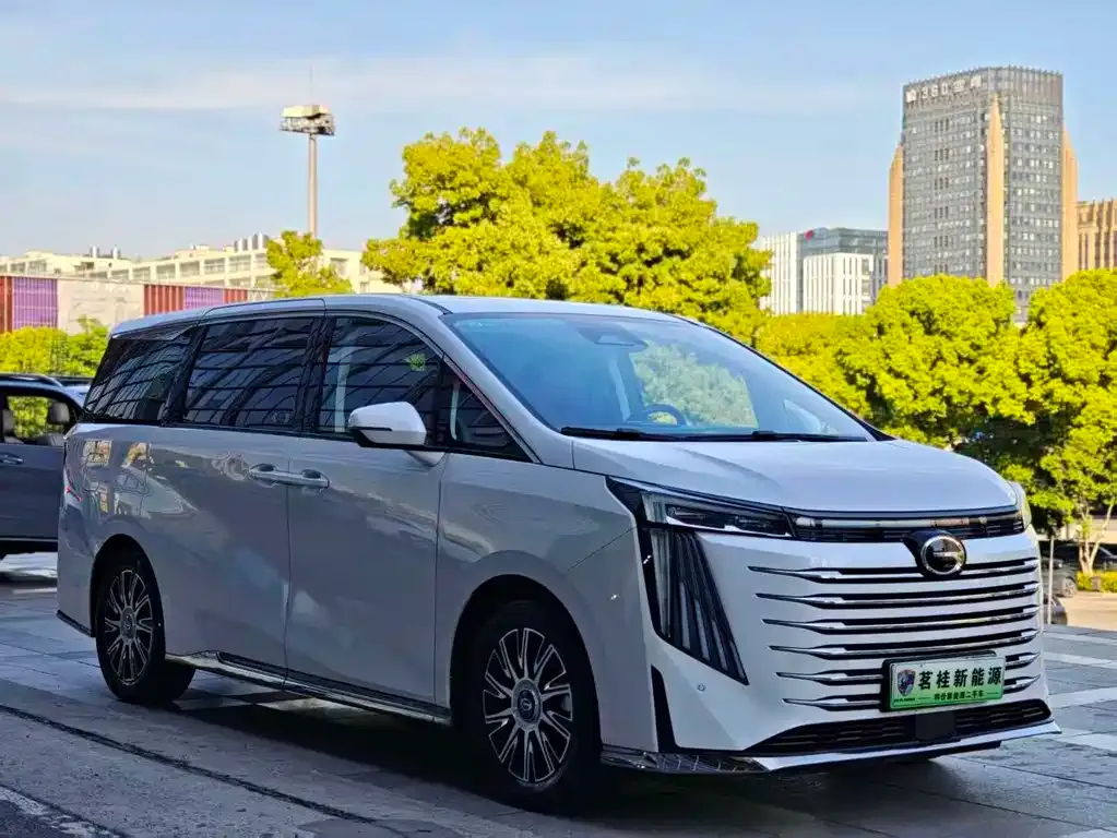 GAC Motor Trumpchi E9 — фото 7
