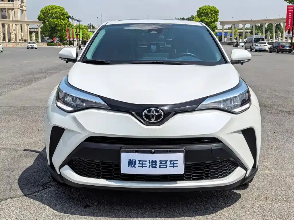 Toyota C-HR 2023 из CN, фото 6