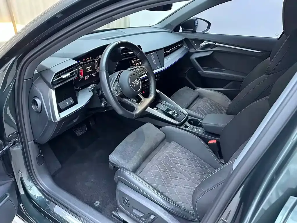 Audi A3 — фото 3