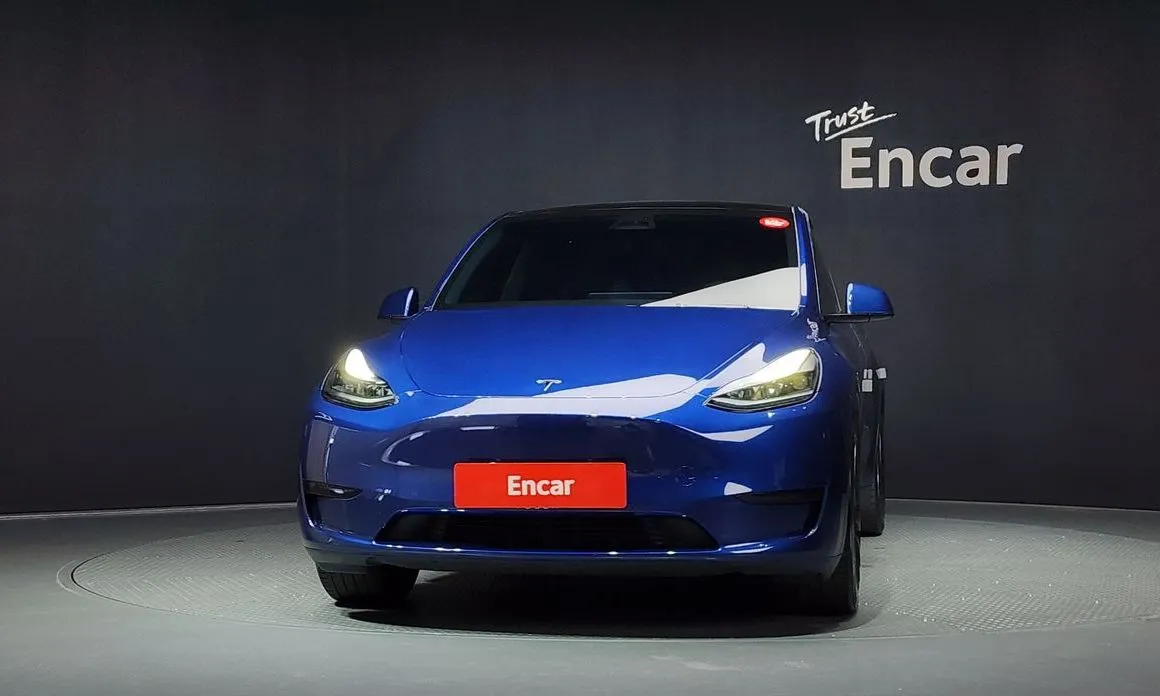 Tesla Model Y — фото 3