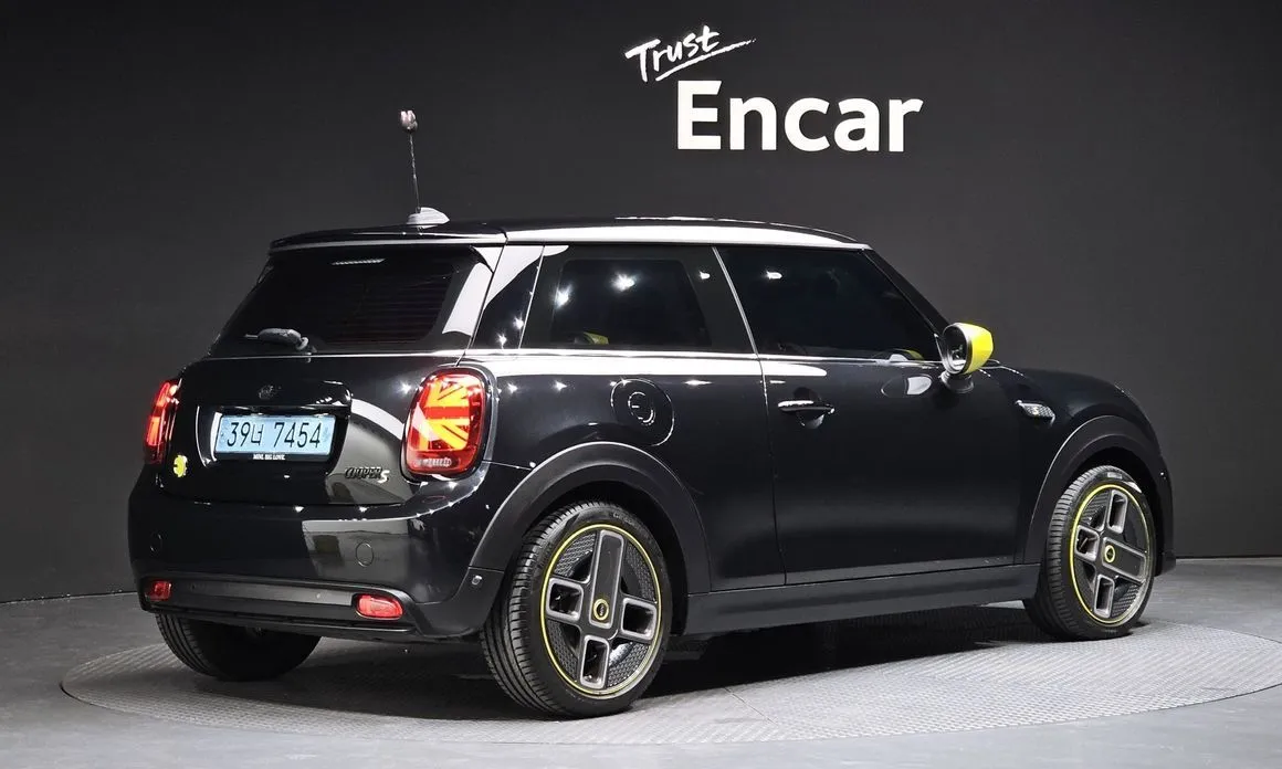Mini Cooper 2023 из KR, фото 9