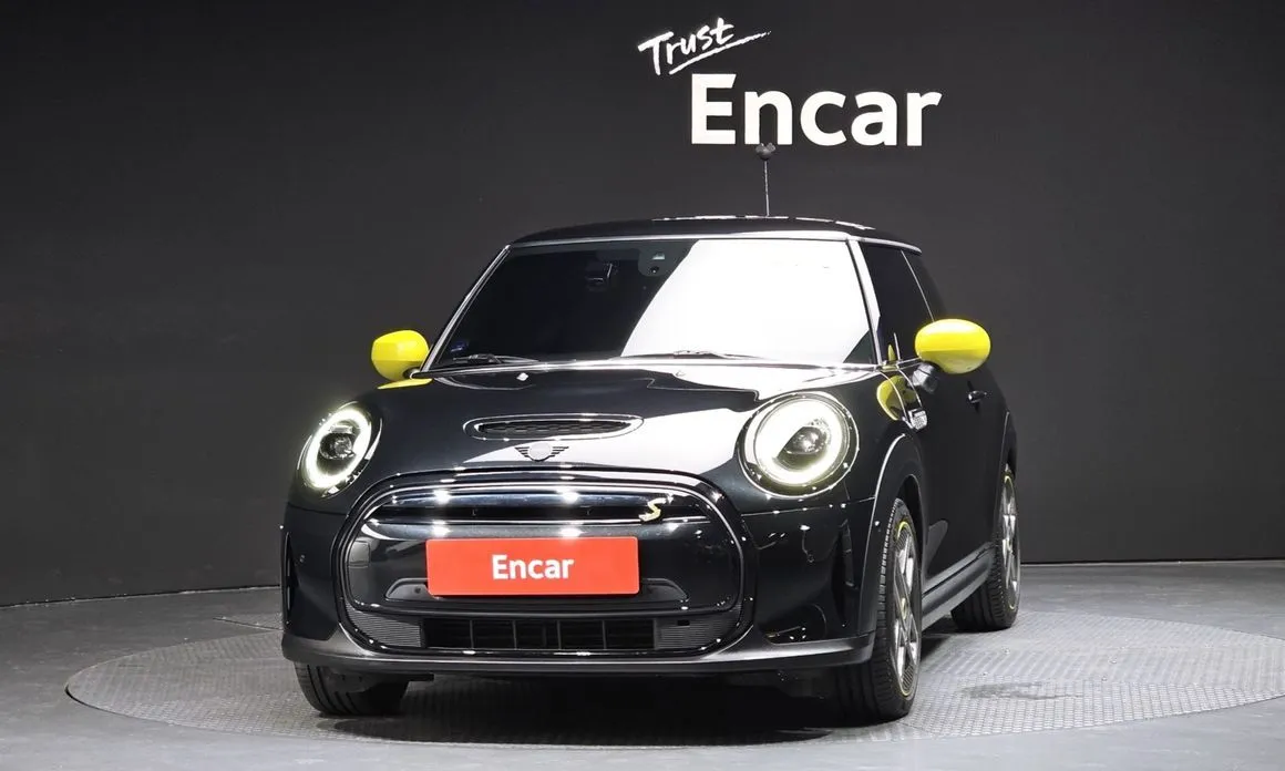 Mini Cooper 2023 из KR, фото 8