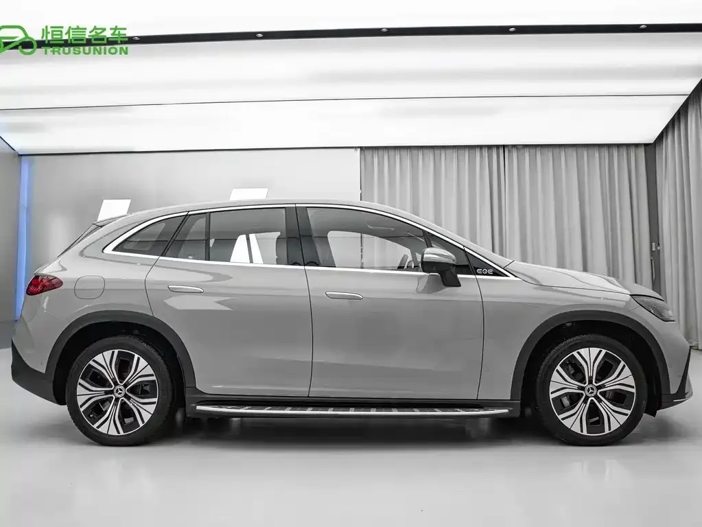 Mercedes-Benz EQE SUV — фото 2