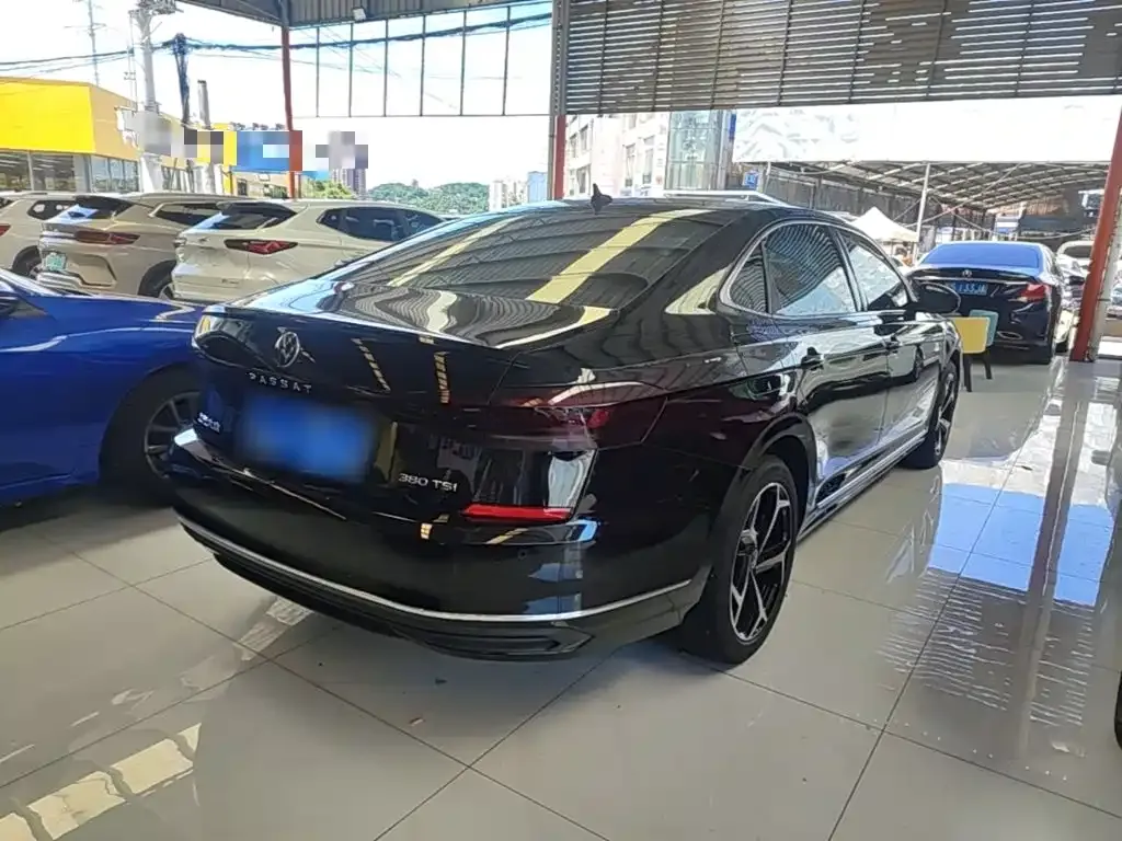 Volkswagen Passat — фото 5