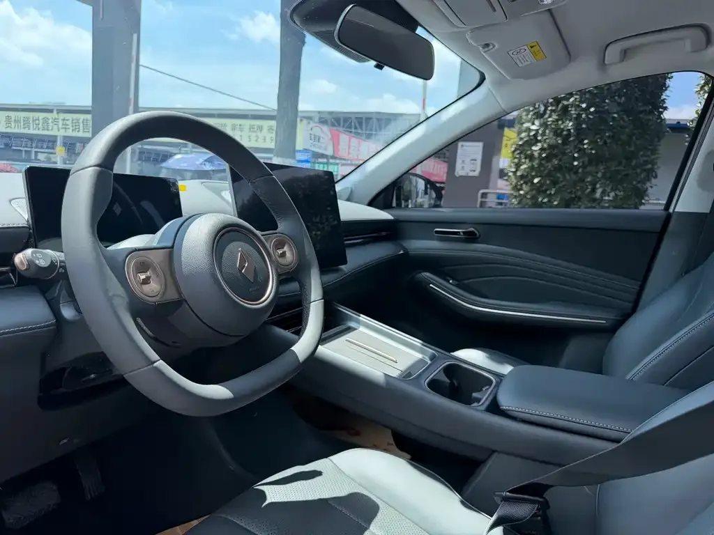 Baojun Yunhai 2025 из CN, фото 3