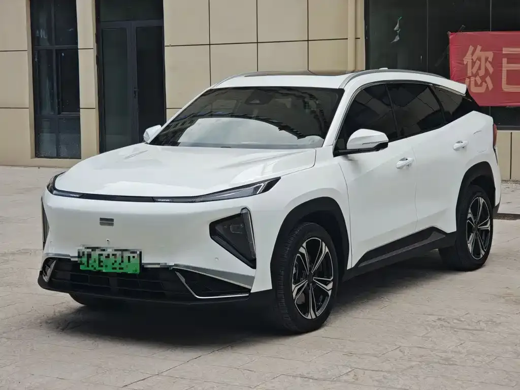 Geely Galaxy L7