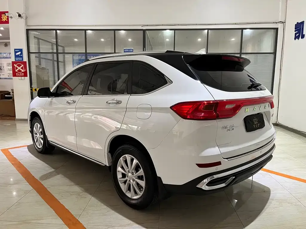 Haval M6 — фото 10