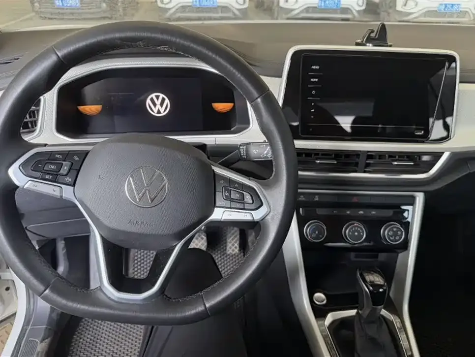 Volkswagen T-Roc 2024 из CN, фото 7