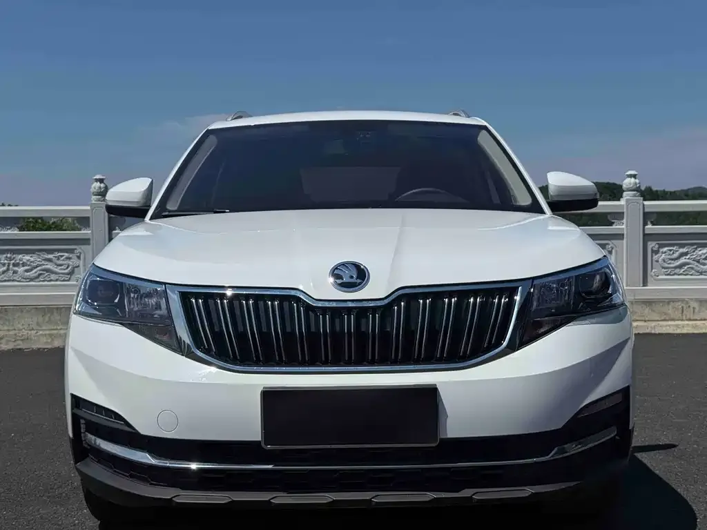 Skoda Kamiq — фото 2