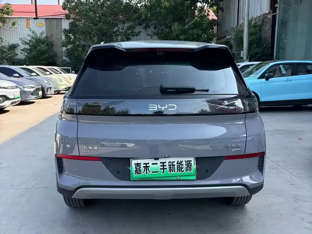 BYD Hiace 05 EV — фото 2