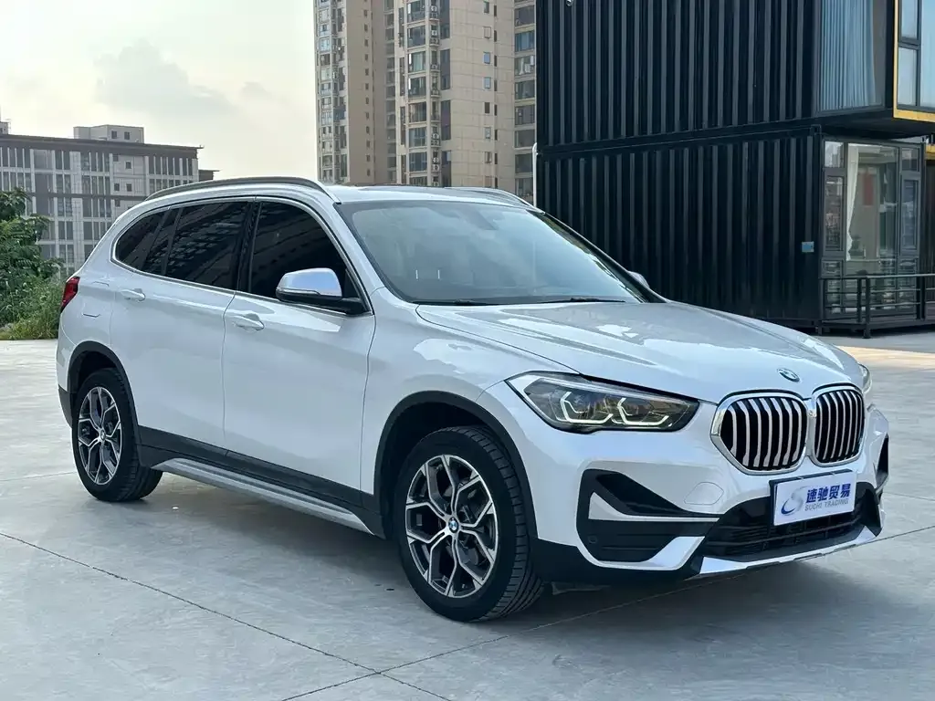 BMW X1 — фото 6