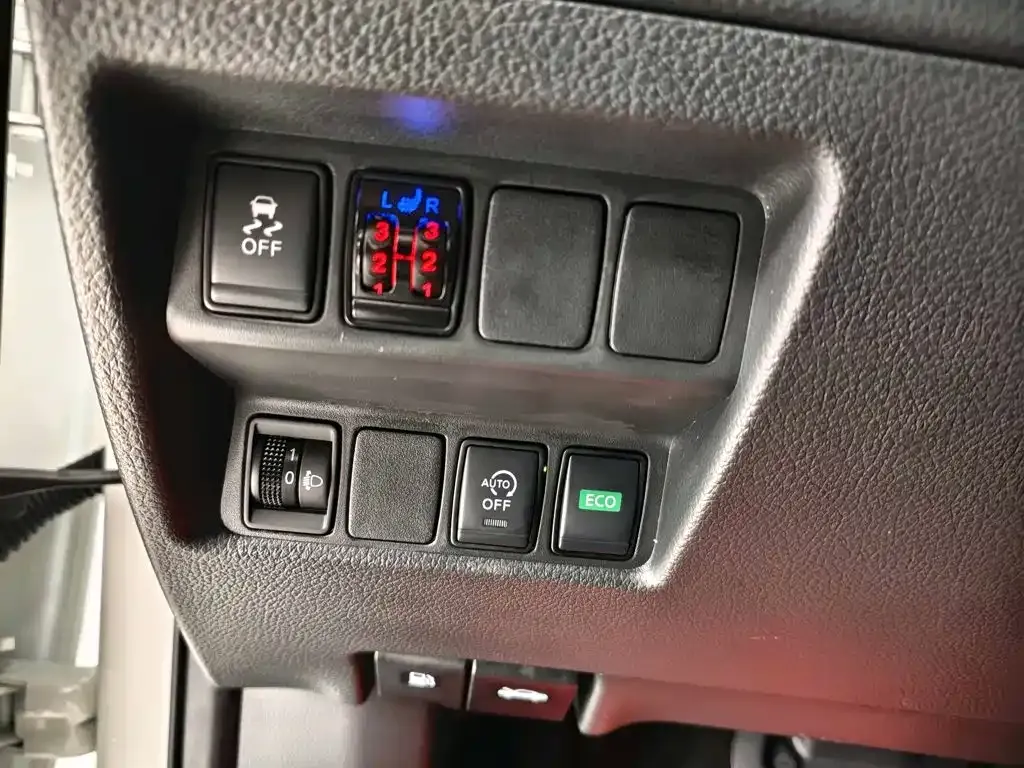 Nissan X-Trail — фото 10