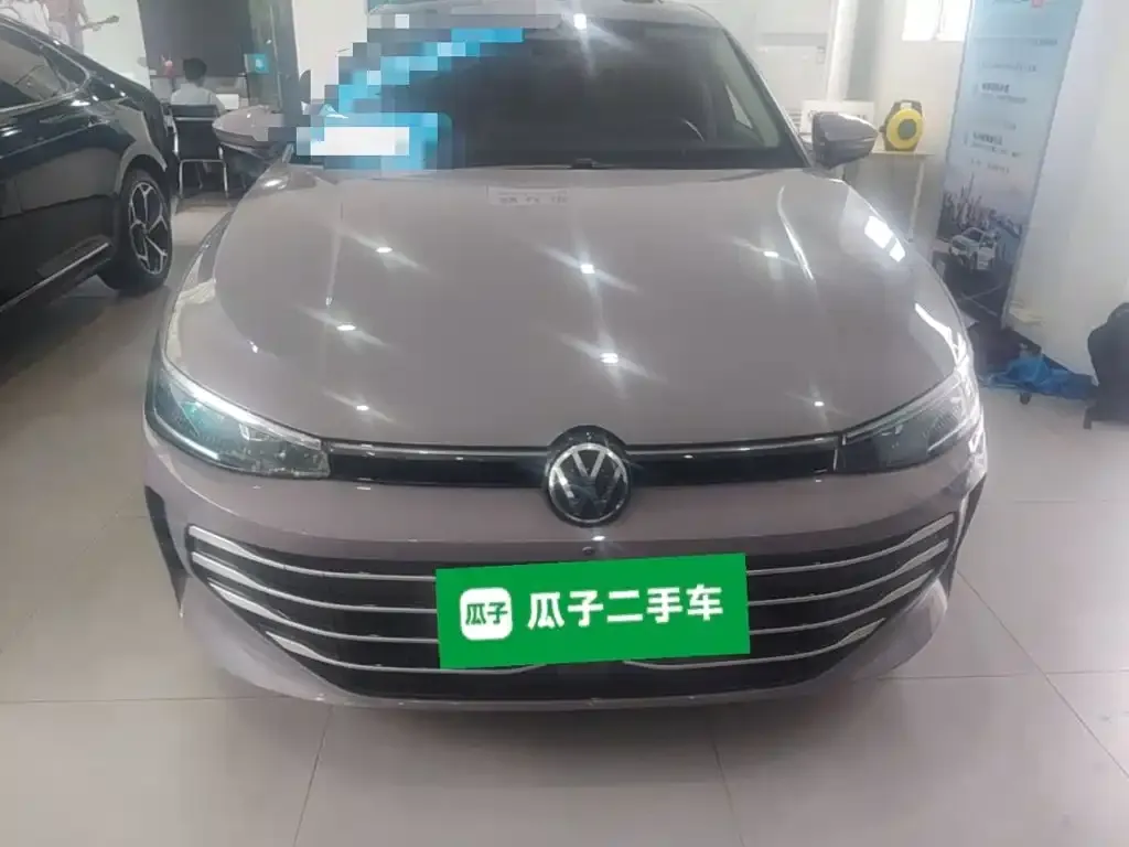 Volkswagen Passat — фото 9