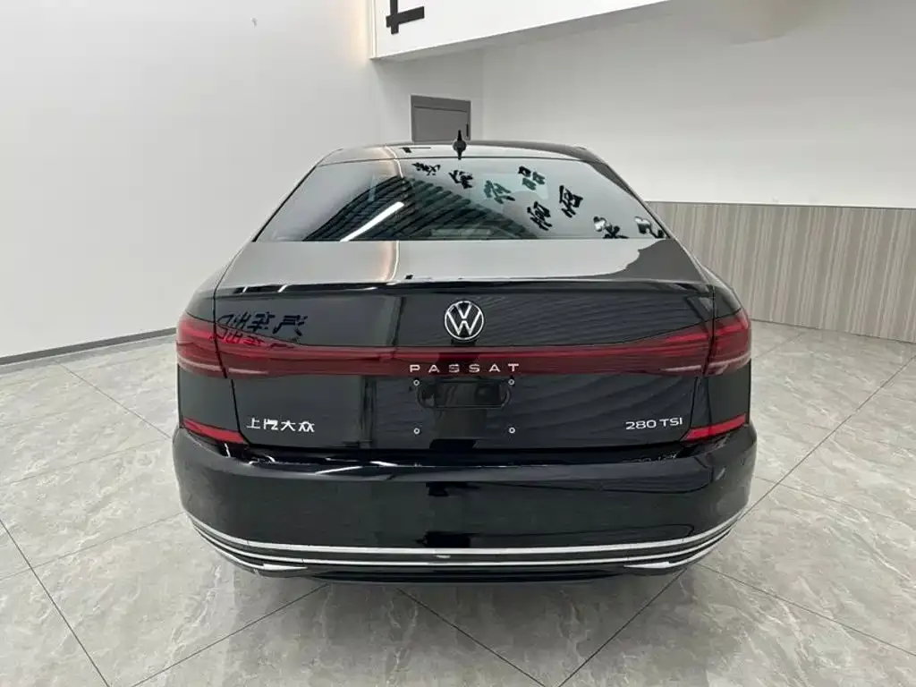 Volkswagen Passat — фото 4