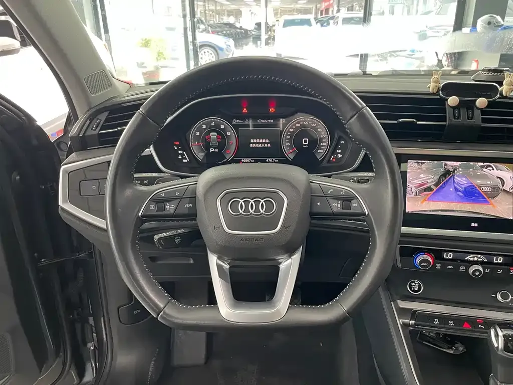 Audi Q3 — фото 2