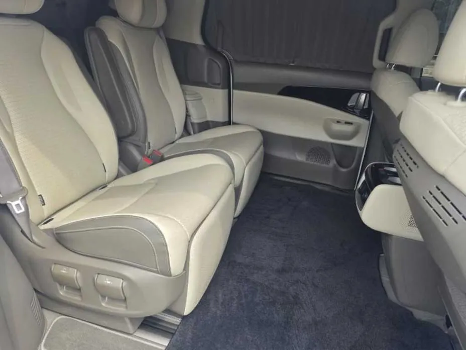 Kia Carnival — фото 2
