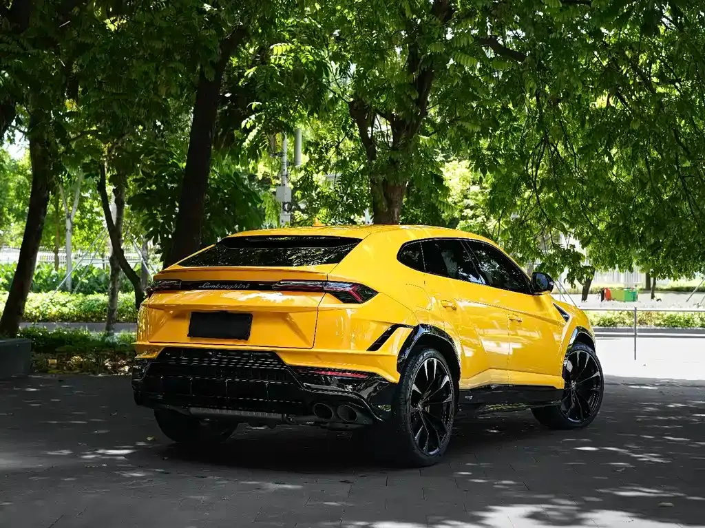 Lamborghini Urus — фото 4