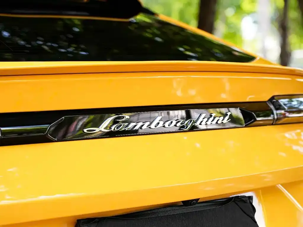 Lamborghini Urus — фото 5