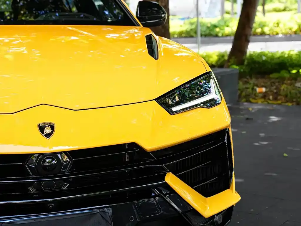 Lamborghini Urus — фото 7