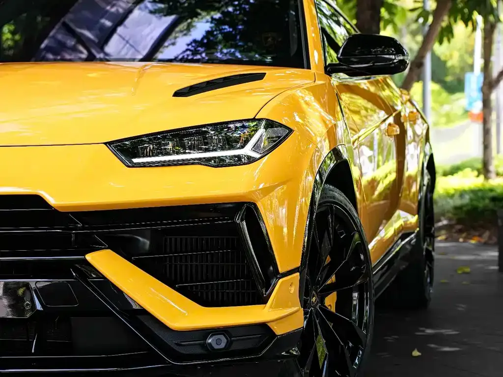 Lamborghini Urus — фото 6